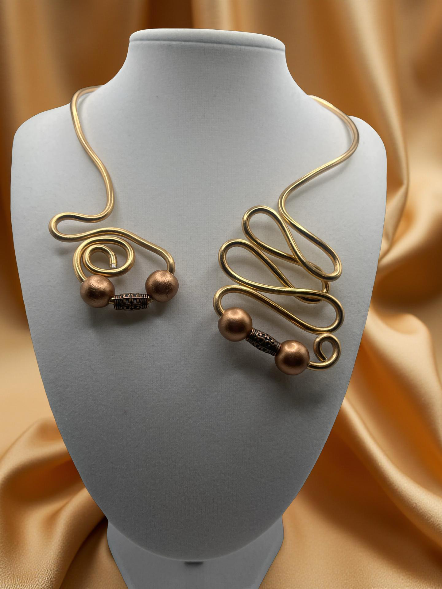 Bronze and copper choker necklace