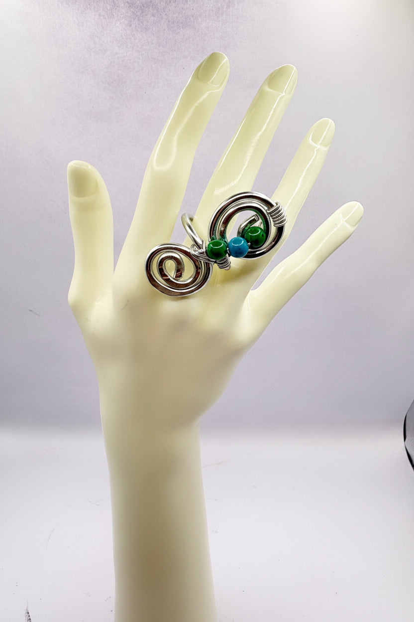 silver ring with bead